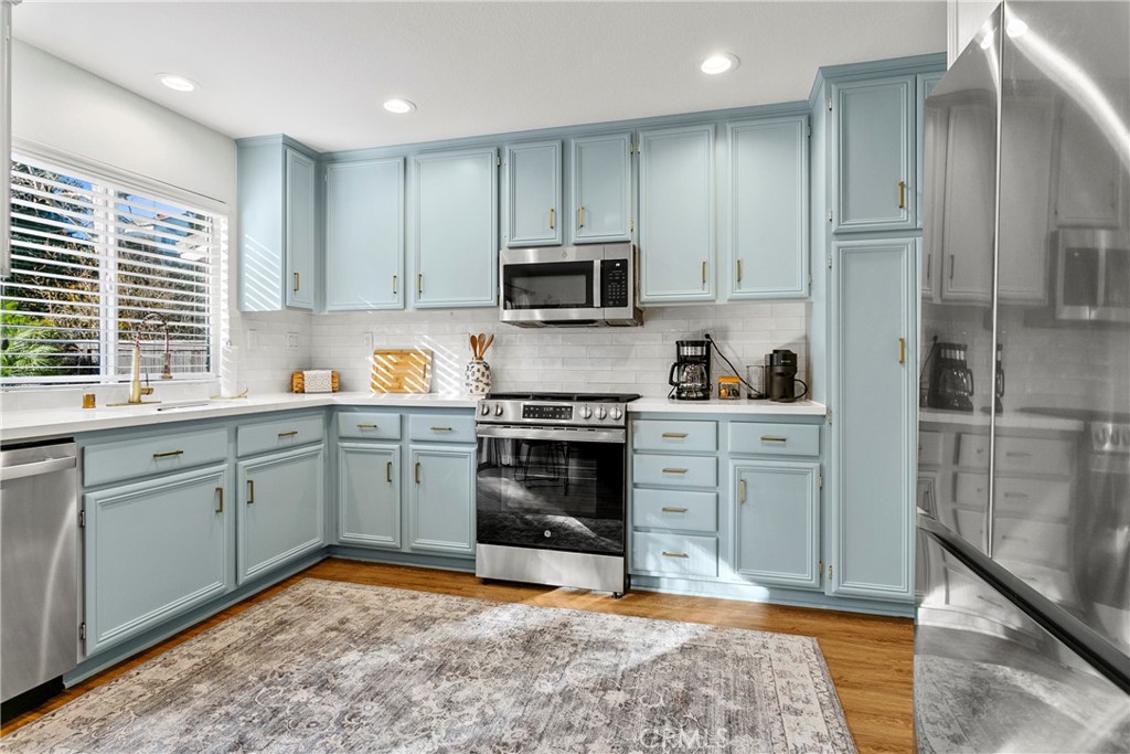 81 Plateau, Aliso Viejo CA 92656 - photo 5