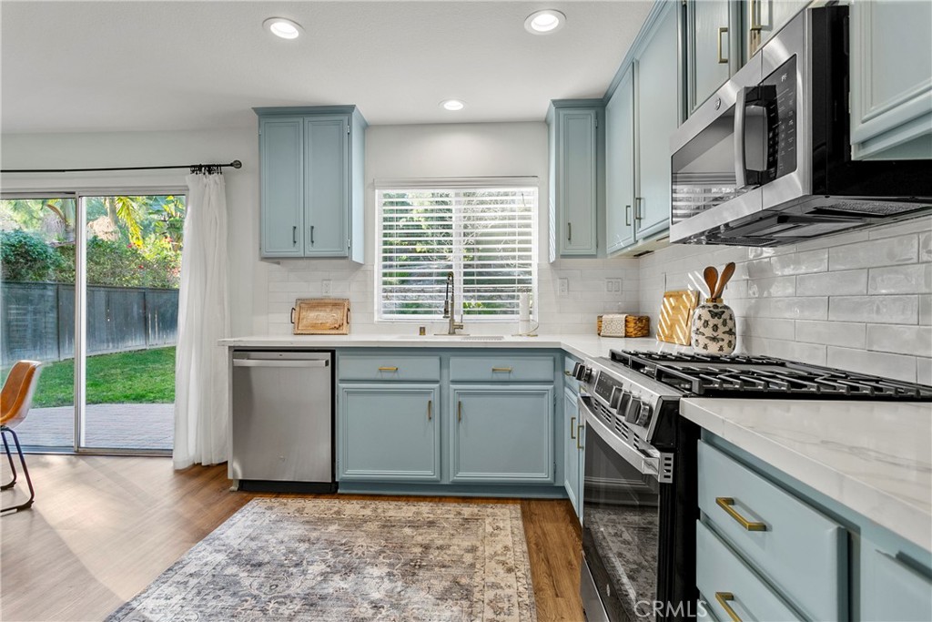 81 Plateau, Aliso Viejo CA 92656 - photo 7