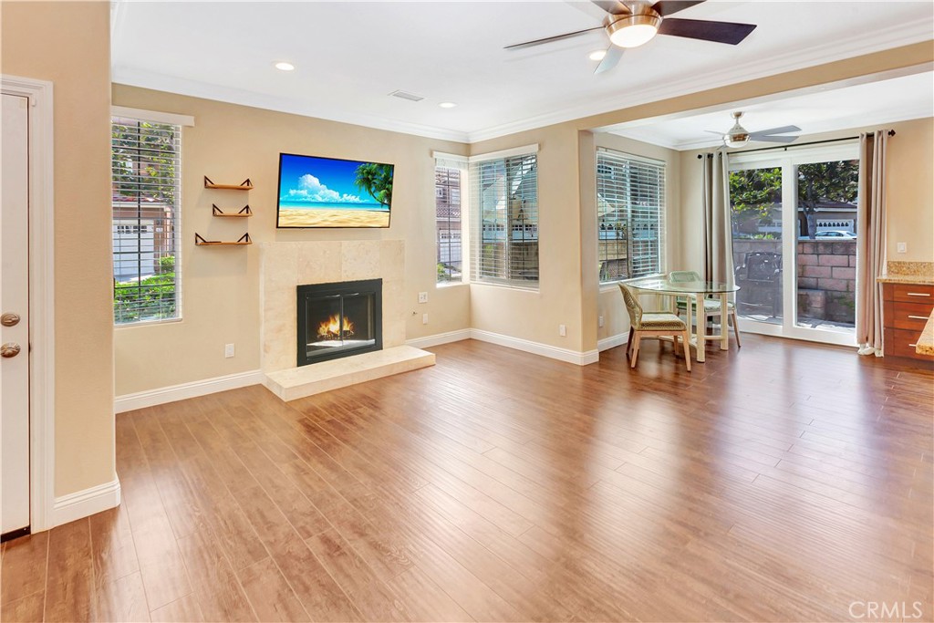 Living room / Family room - 84 Matisse, Aliso Viejo CA 92656 - photo 3