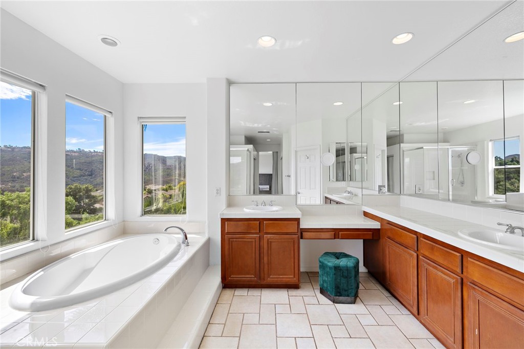 86 Endless, Aliso Viejo CA 92656 - photo 9