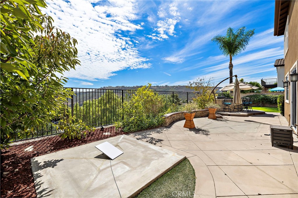 86 Endless, Aliso Viejo CA 92656 - photo 17
