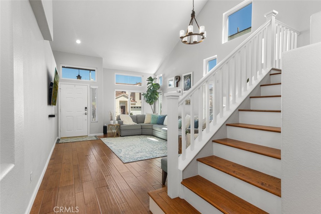 Premium Hardwood Flooring throughout adds to the warm atmosphere - 9 Sequoia, Aliso Viejo CA 92656 - photo 5