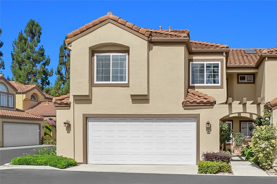 9 Via Athena, Aliso Viejo CA 92656 - photo 1