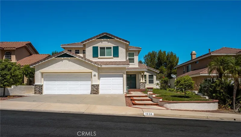 1038 S Cascade Lane, Anaheim Hills, CA 92808