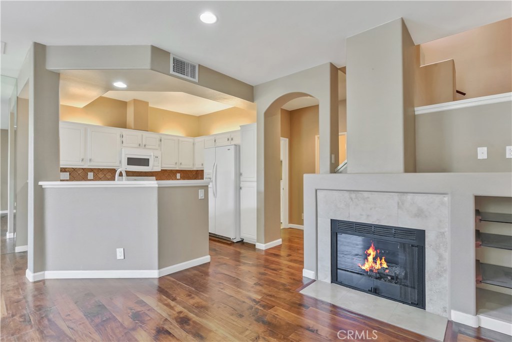 Gas fireplace and media niche for your TV, etc. - 1069 S Positano, Anaheim Hills CA 92808 - photo 4