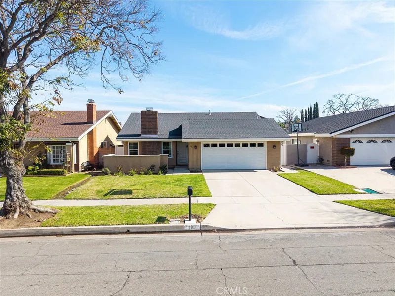 180 N Solomon, Anaheim Hills, CA 92807
