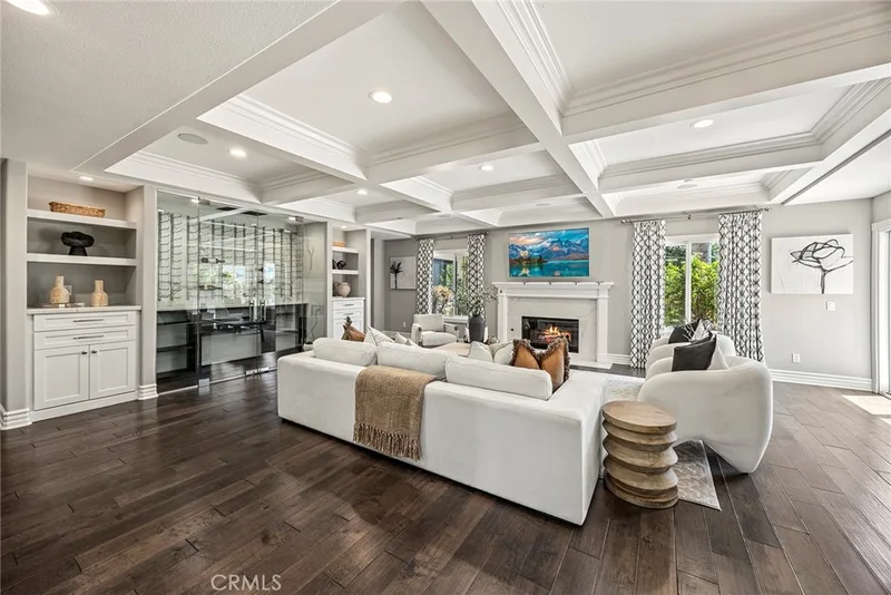 185 S Trish Court, Anaheim Hills, CA 92808