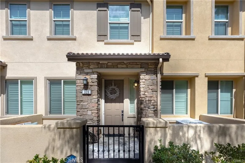 328 S Auburn Heights Lane, Anaheim Hills, CA 92807