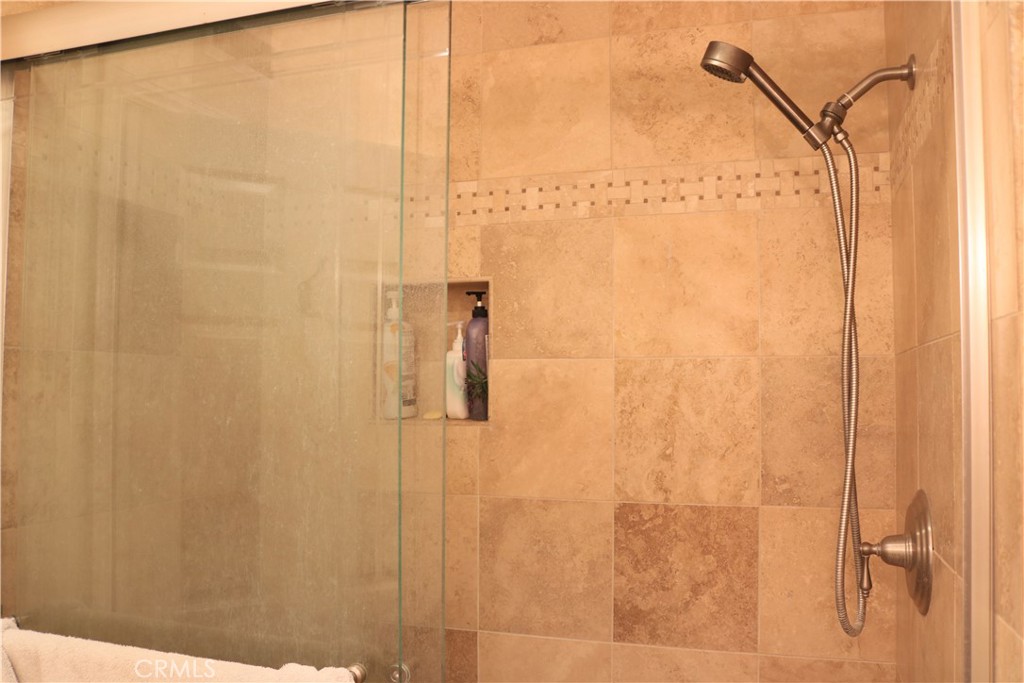 4310 E Terra Vista Ln, Anaheim Hills CA 92807 - photo 15