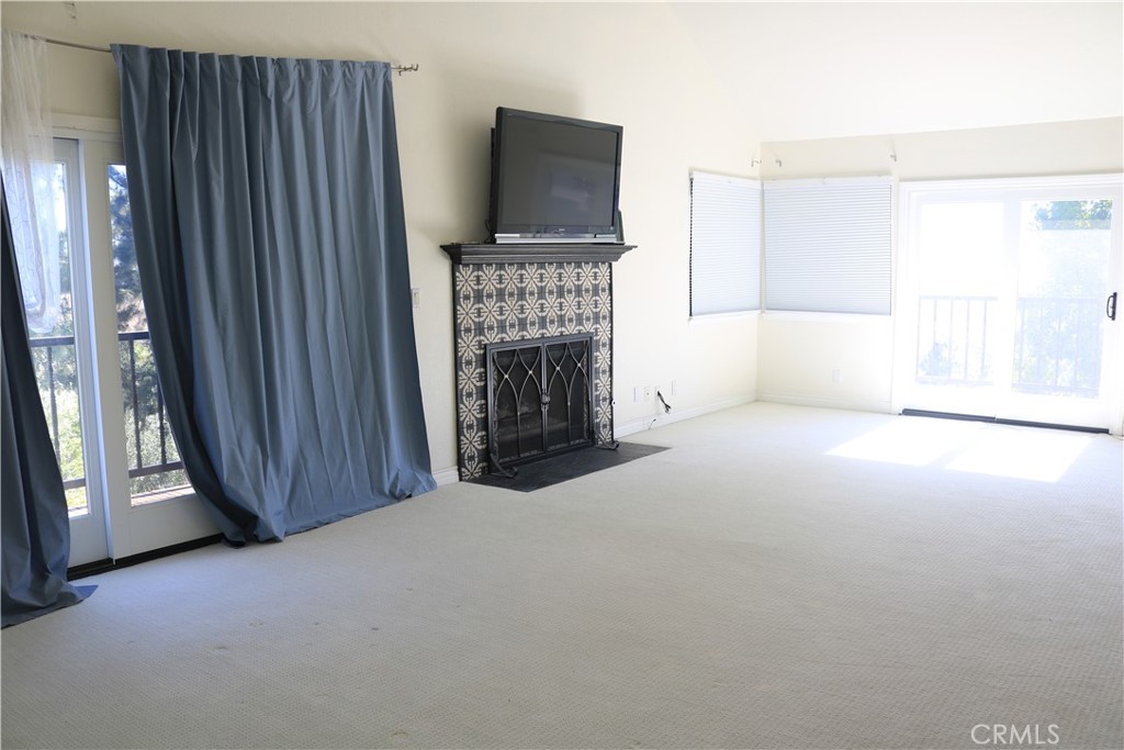 4310 E Terra Vista Ln, Anaheim Hills CA 92807 - photo 19