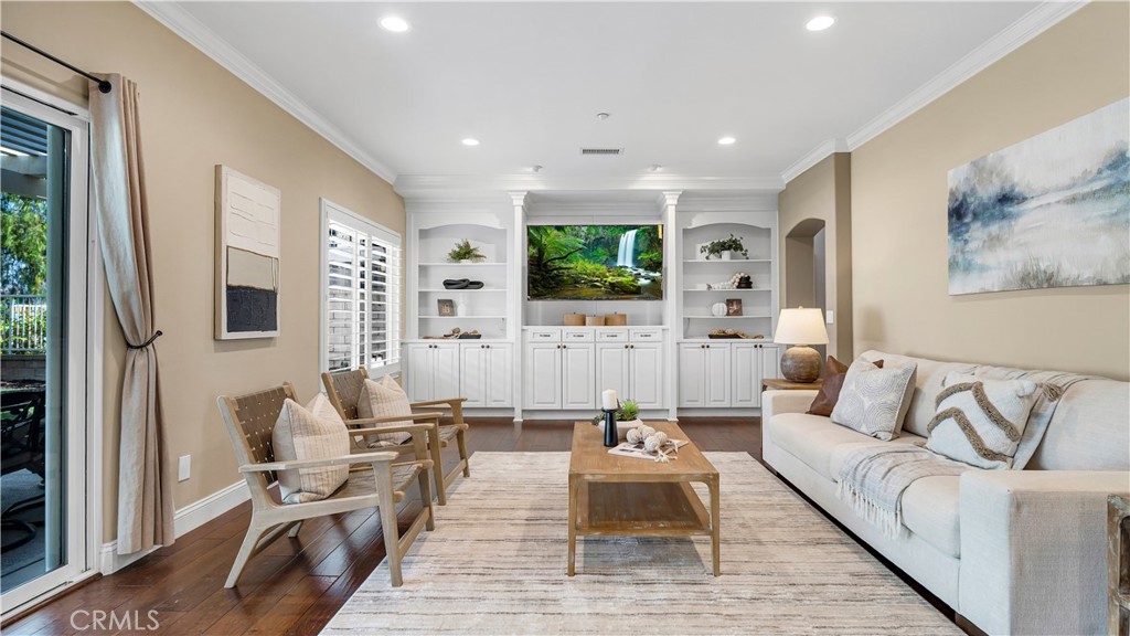 Family room - 475 S Laureltree, Anaheim Hills CA 92808 - photo 5