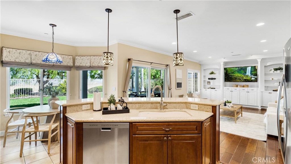 475 S Laureltree, Anaheim Hills CA 92808 - photo 16
