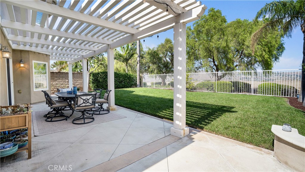 475 S Laureltree, Anaheim Hills CA 92808 - photo 37