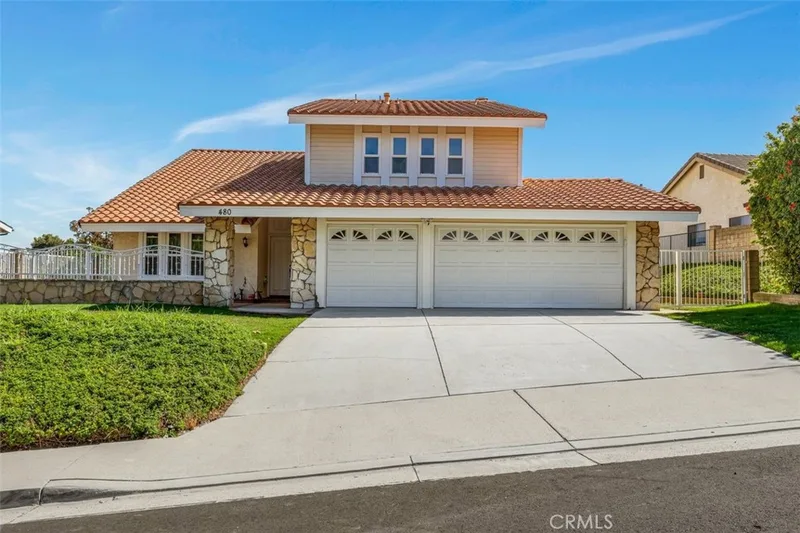 480 Avenida Faro S, Anaheim Hills, CA 92807