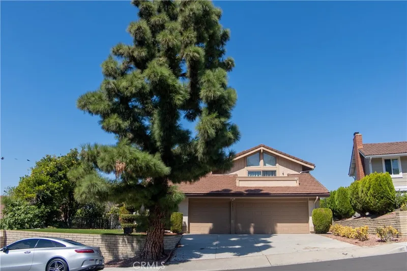 5451 E Willowick Circle, Anaheim Hills, CA 92807