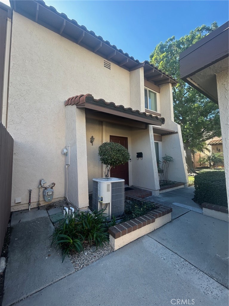5640 E Plaza De Amantes, Anaheim Hills CA 92807 - photo 1