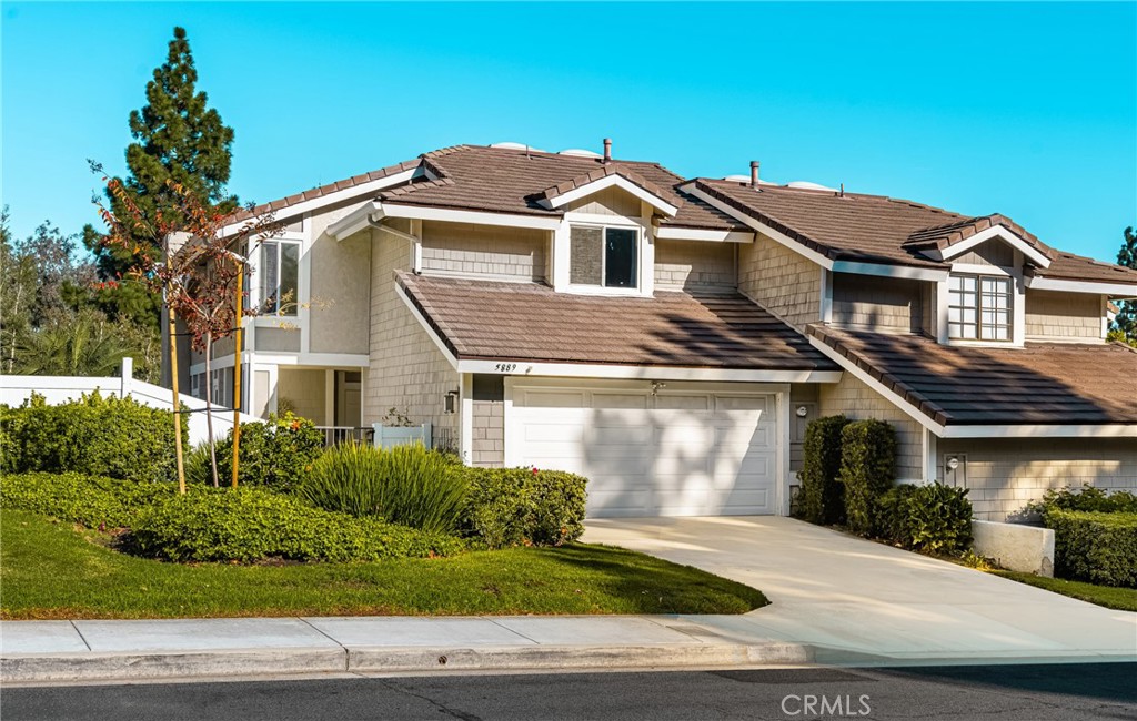 5889 E Mountain Loop Trl #4, Anaheim Hills CA 92807 - photo 1