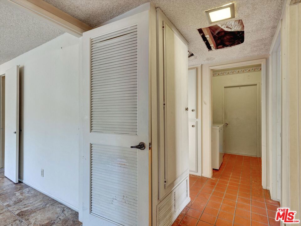 6022 E Prado Circle, Anaheim Hills CA 92807 - photo 17