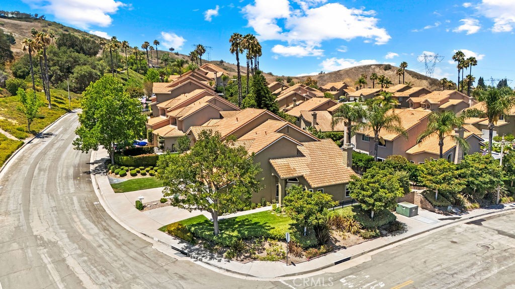 6041 E Queens Drive, Anaheim Hills CA 92807 - photo 3