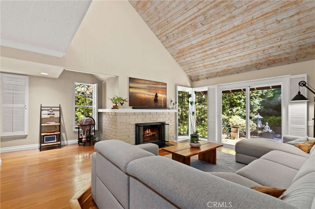 6146 E Morningview Drive, Anaheim Hills CA 92807 - photo 1