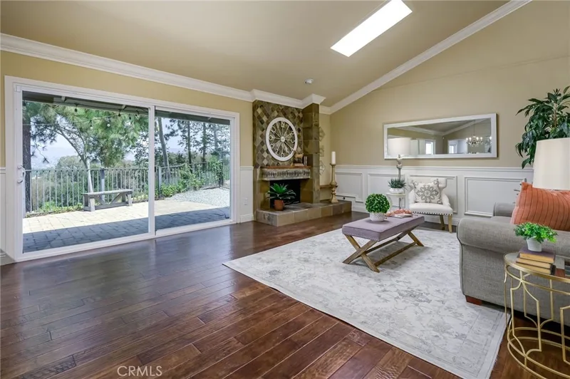 6587 E VIA ARBOLES, Anaheim Hills, CA 92807