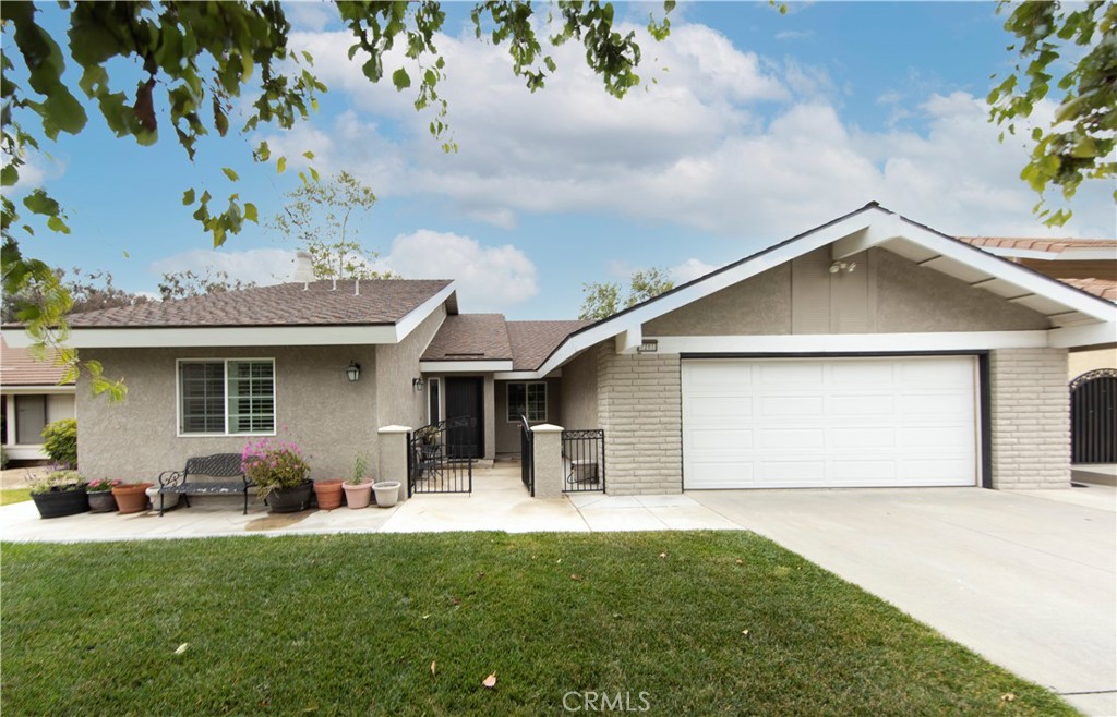 7201 E Columbus Drive, Anaheim Hills CA 92807 - photo 1