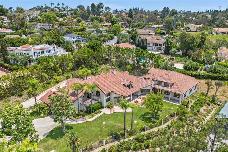 7580 E Martella Lane, Anaheim Hills, CA 92808