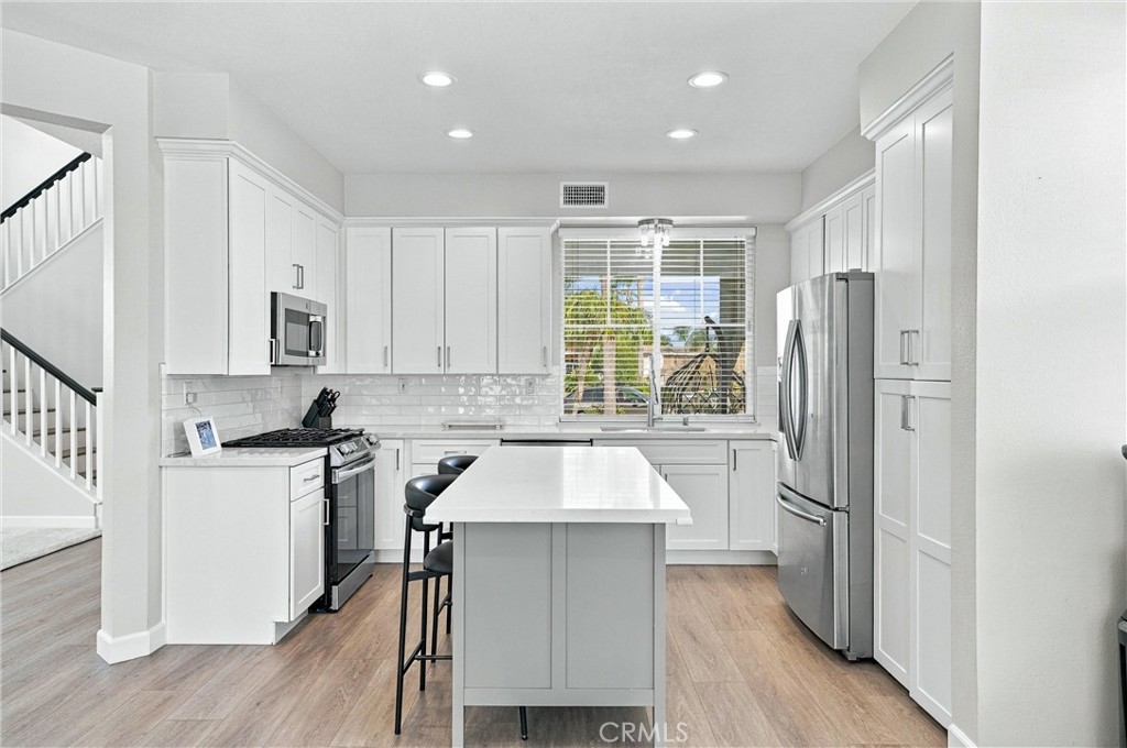 7652 E Kelsey Court, Anaheim Hills CA 92808 - photo 8