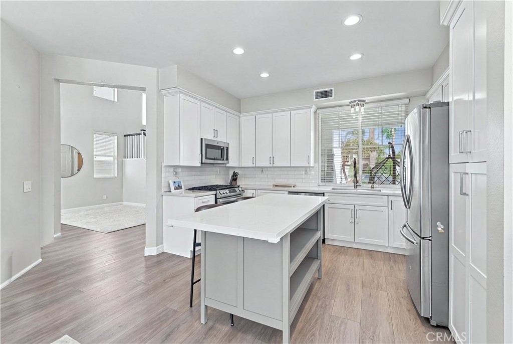 7652 E Kelsey Court, Anaheim Hills CA 92808 - photo 9