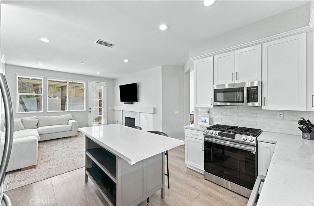 7652 E Kelsey Court, Anaheim Hills CA 92808 - photo 10