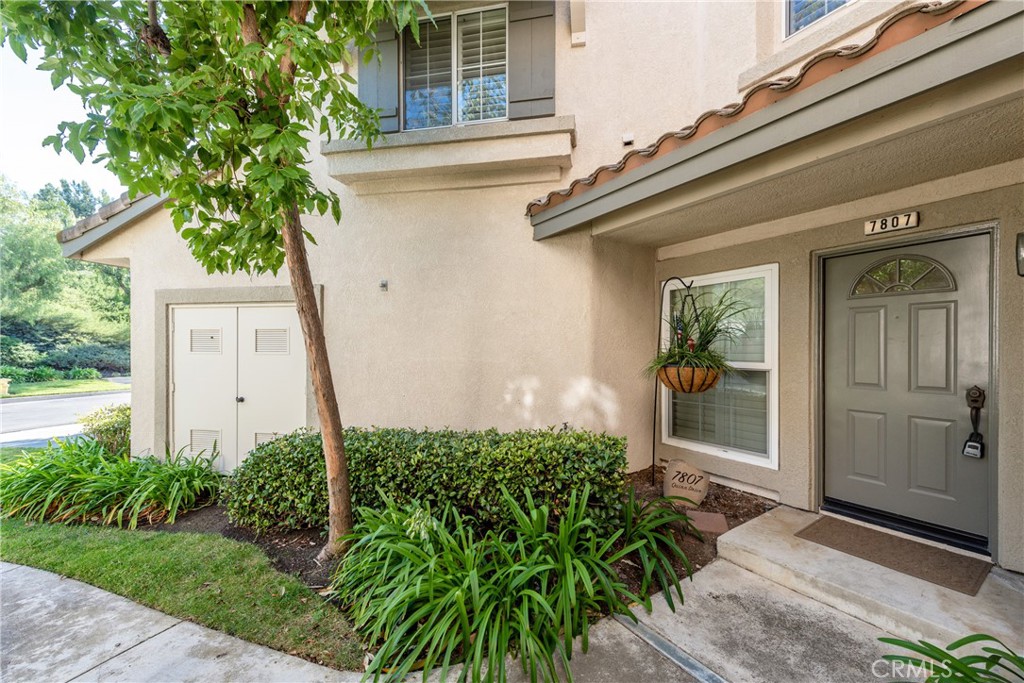7807 E Quinn Drive, Anaheim Hills CA 92808 - photo 3