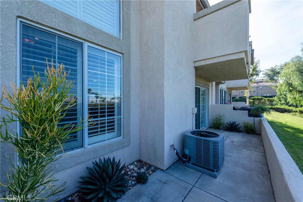 7807 E Quinn Drive, Anaheim Hills CA 92808 - photo 18
