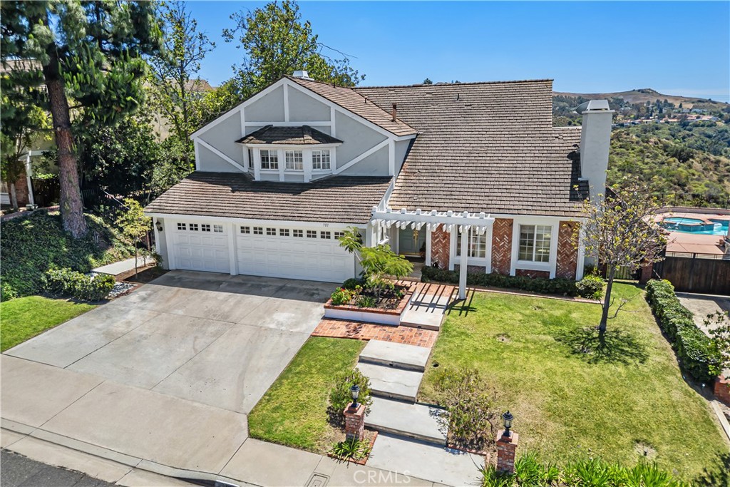 781 S Goldfinch Way, Anaheim Hills CA 92807 - photo 1
