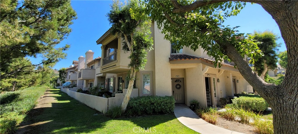Beautiful Entryway with Lush Trees on Quinn Drive! - 7939 E QUINN Drive, Anaheim Hills CA 92808 - photo 1