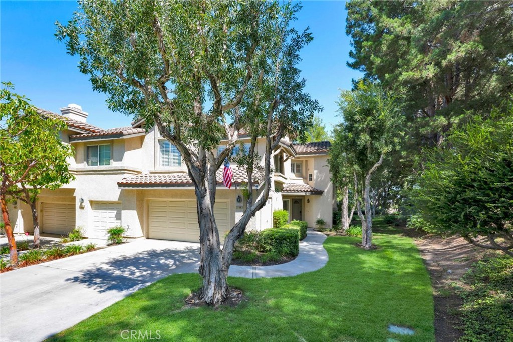 One of a kind location! - 7999 E Viewrim, Anaheim Hills CA 92808 - photo 2