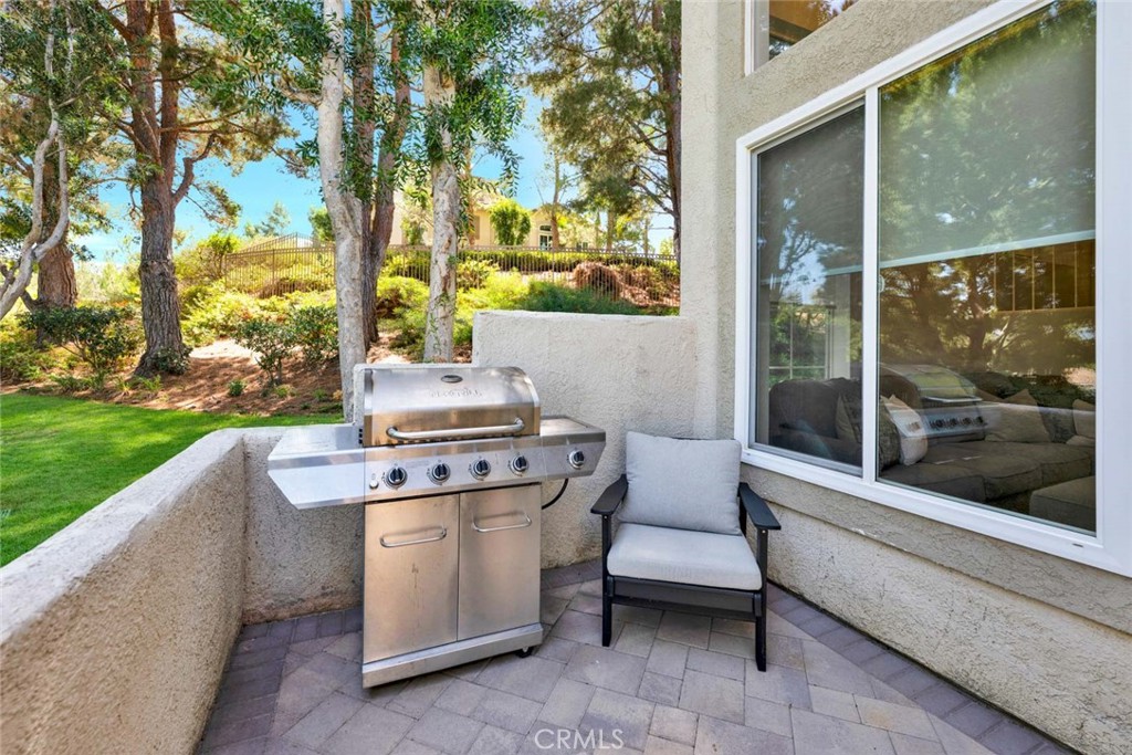 7999 E Viewrim, Anaheim Hills CA 92808 - photo 30
