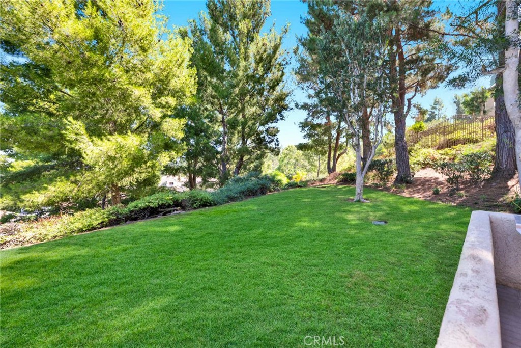 7999 E Viewrim, Anaheim Hills CA 92808 - photo 32