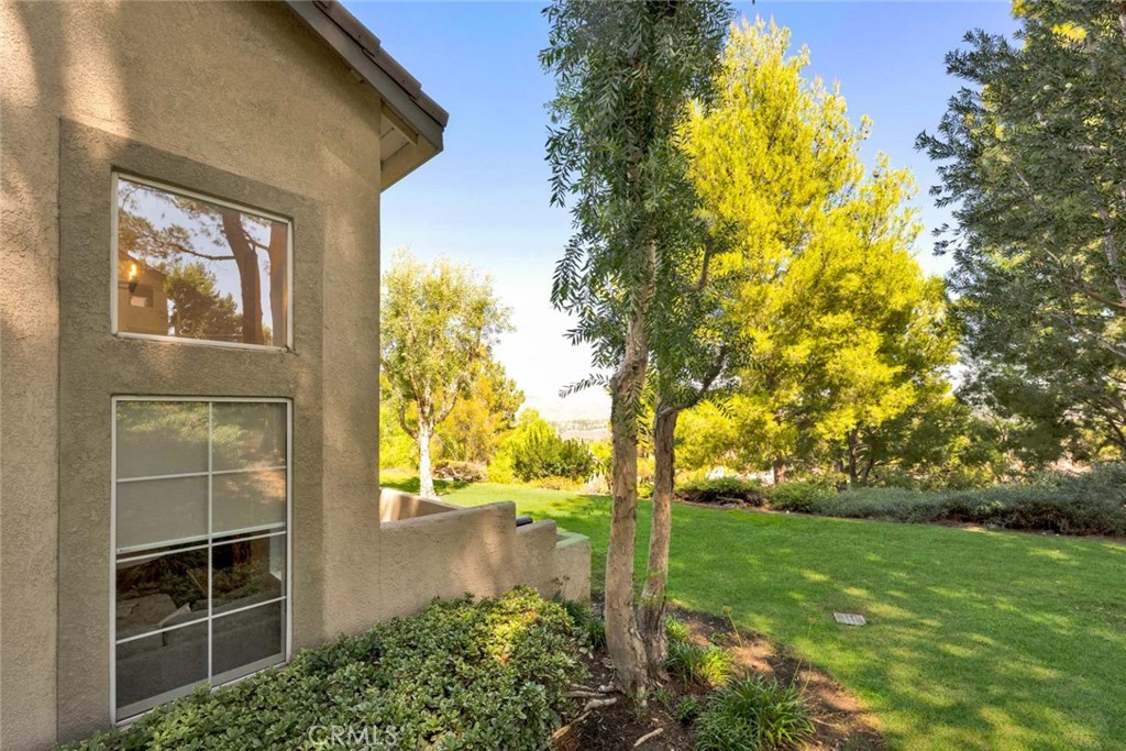 7999 E Viewrim, Anaheim Hills CA 92808 - photo 33