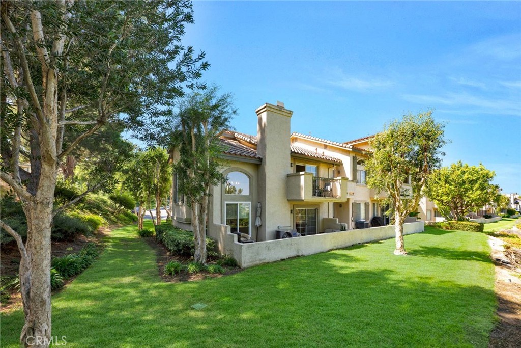 7999 E Viewrim, Anaheim Hills CA 92808 - photo 34