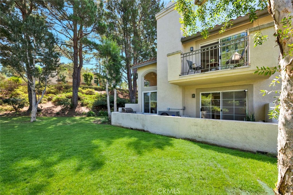 7999 E Viewrim, Anaheim Hills CA 92808 - photo 35