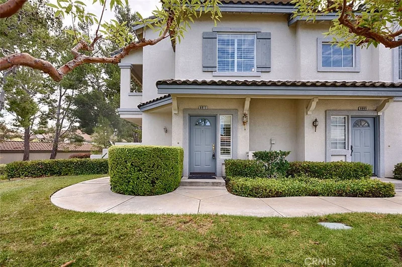 8015 E Treeview Court, Anaheim Hills, CA 92808