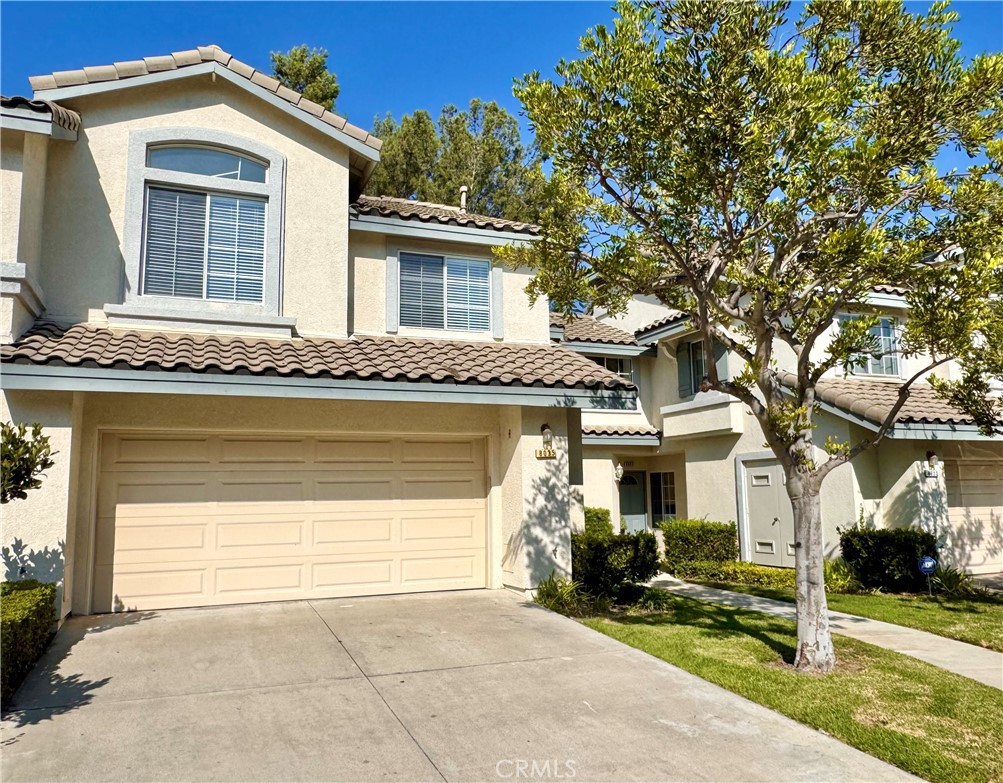 Remodeled three bedroom located in cul-de-sac - 8035 E Treeview Court, Anaheim Hills CA 92808 - photo 1