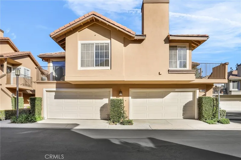 8039 E Snapdragon Lane, Anaheim Hills, CA 92808