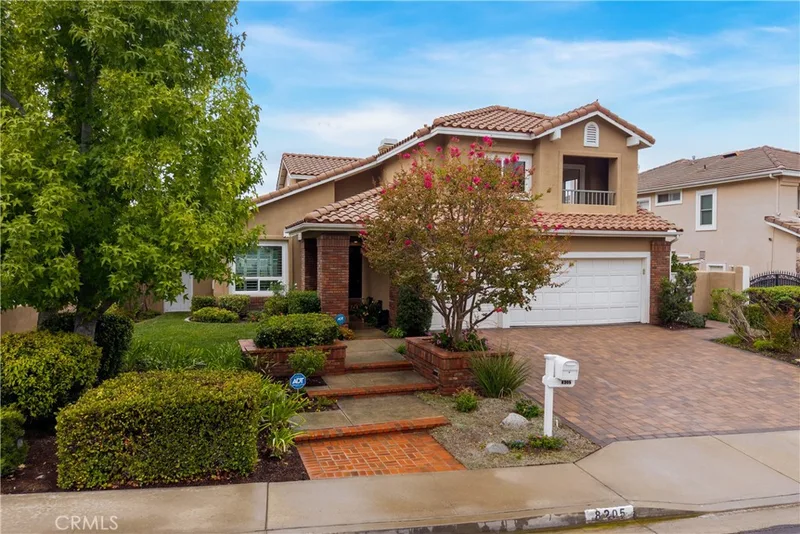 8205 E Somerset Lane, Anaheim Hills, CA 92808