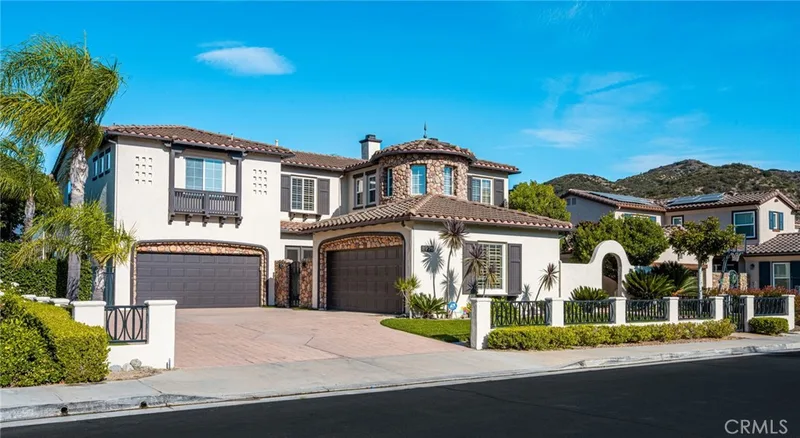 8225 E Bailey Way, Anaheim Hills, CA 92808