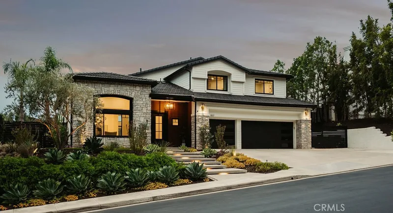 837 S Canyon Mist Lane, Anaheim Hills, CA 92808