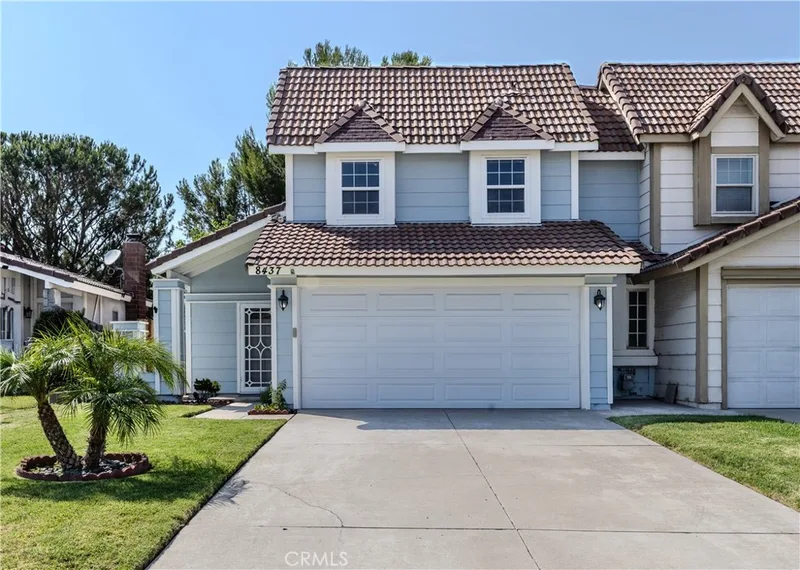 8437 E Amberwood Street, Anaheim Hills, CA 92808