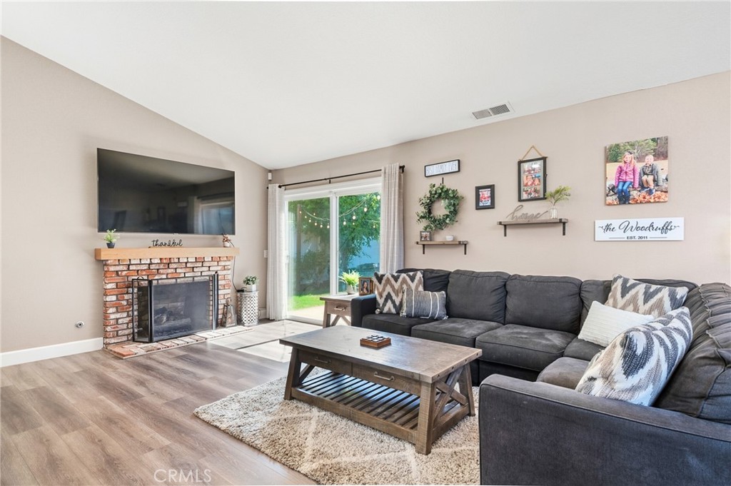 8492 E Saratoga Street, Anaheim Hills CA 92808 - photo 6