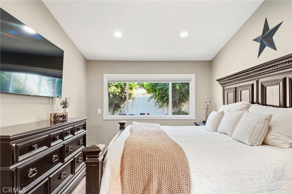 8492 E Saratoga Street, Anaheim Hills CA 92808 - photo 22
