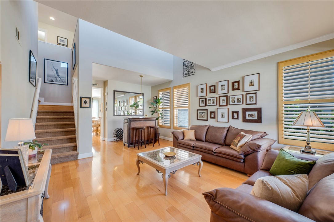 8730 E Heatherwood, Anaheim Hills CA 92808 - photo 3